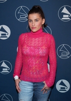 LovinFurtado-Grammy-118.jpg