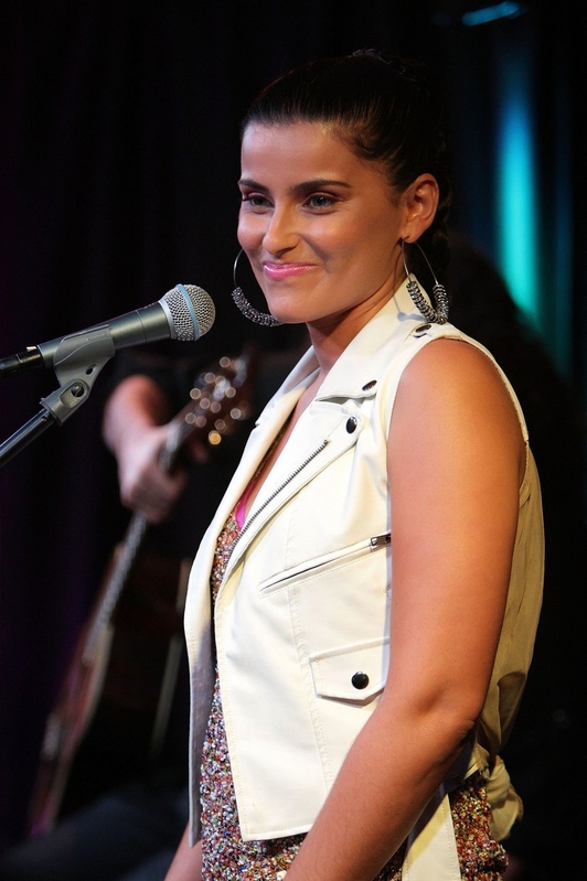 Q102 - WISX iHeart Performance Theather - 2012
