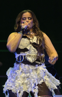LovinFurtado-Victorious-0067.jpg