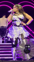 LovinFurtado-Victorious-0082.jpg