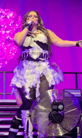 LovinFurtado-Victorious-0085.jpg