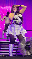 LovinFurtado-Victorious-0098.jpg