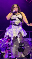 LovinFurtado-Victorious-0103.jpg