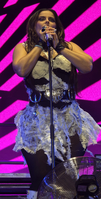 LovinFurtado-Victorious-0121.jpg