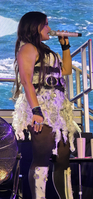 LovinFurtado-Victorious-0419.jpg