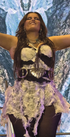 LovinFurtado-Victorious-0494.jpg
