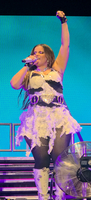 LovinFurtado-Victorious-0532.jpg