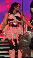 LovinFurtado-Victorious-0577.jpg