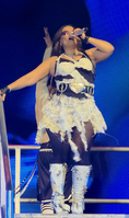LovinFurtado-Victorious-0663.jpg