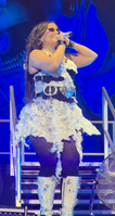 LovinFurtado-Victorious-0686.jpg