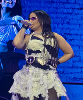 LovinFurtado-Victorious-0703.jpg
