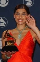 LovinFurtado-Grammy126.jpg